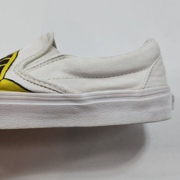 Vans Classic Slip On Sneaker Shoe Caution Tape Left Traffic Women 8 White Custom - Picture 11 of 16